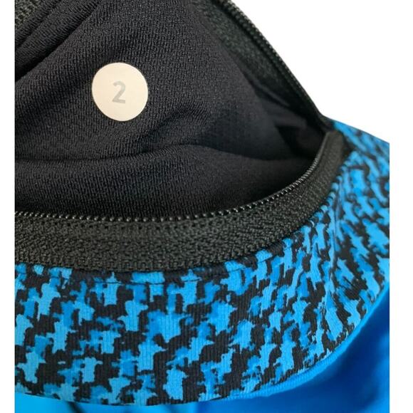 Lululemon Pace Rival Crop Scatter Star Beach Blanket Blue Black / Black SZ 2 - Picture 6 of 9